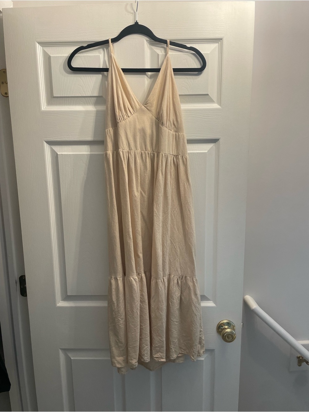 Japna Cream V-Neck Spaghetti Strap Maxi Dress